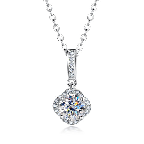 Round Brilliant Cut Moissanite Diamond Pendants Necklace (1 ct)