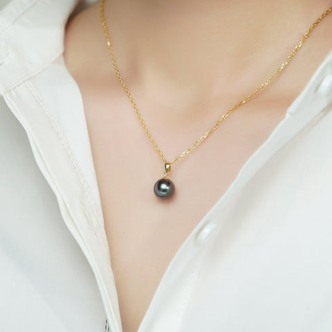 AnuClub Tahitian Black Pearl Necklace