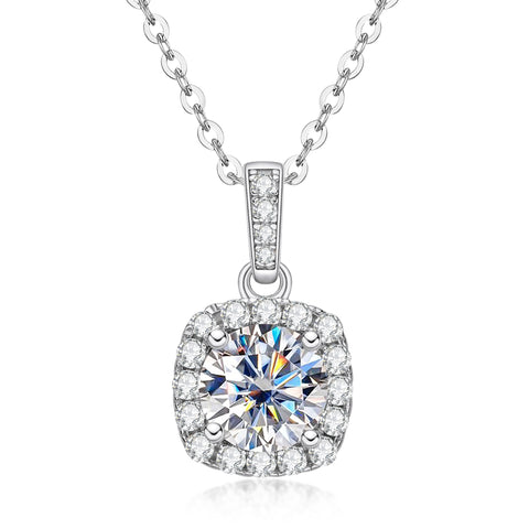 Round Brilliant Cut Moissanite Diamond Pendants Necklace (1 ct)